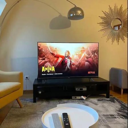 Quiet And Spacious Apartment Near Champs Elysees Paris Eksteriør bilde