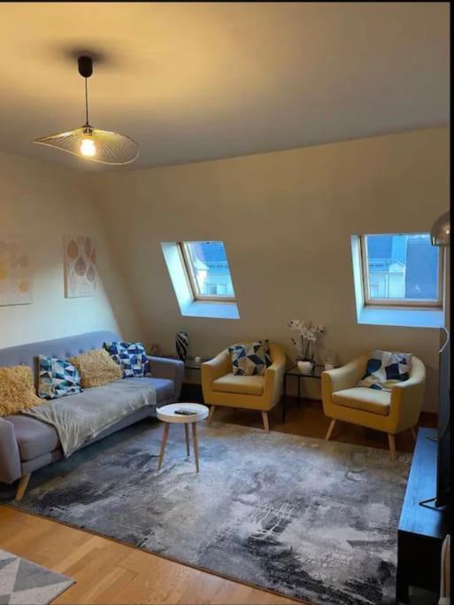 Quiet And Spacious Apartment Near Champs Elysees Paris Eksteriør bilde