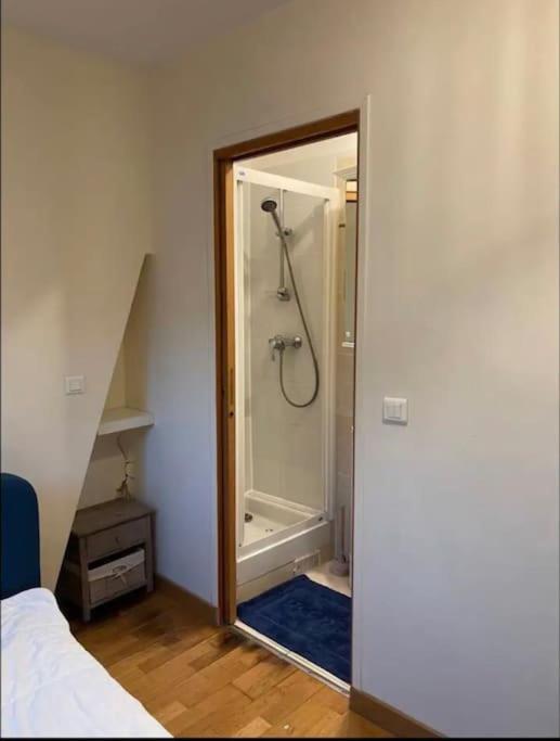 Quiet And Spacious Apartment Near Champs Elysees Paris Eksteriør bilde
