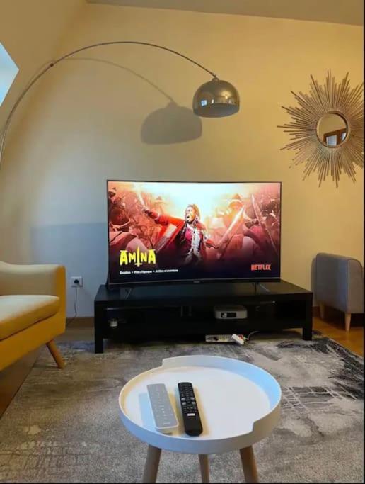 Quiet And Spacious Apartment Near Champs Elysees Paris Eksteriør bilde